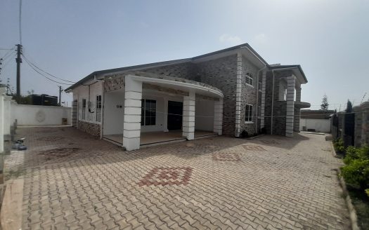 4 bedroom for sale at Afienya Community 22.