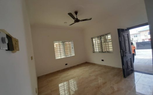 1 bedroom apartment to let at lakeside estates.