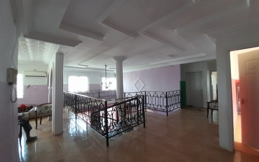5 bedroom storey for sale at Oyibi.