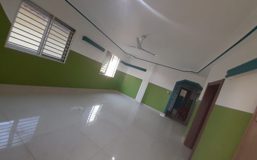 3 bedroom apartment located at Frafraha(Adenta).