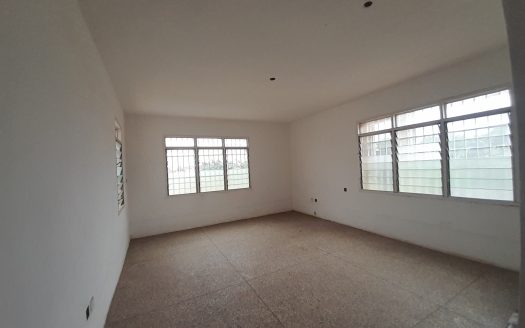 28 bedroom property suitable for commercial uses for sale.