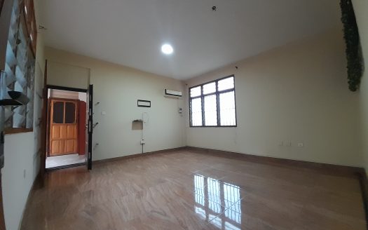 2 bedroom apartment to let.