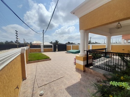 3 bedroom house with attached boys quarters for sale@Achimota,Isreal.