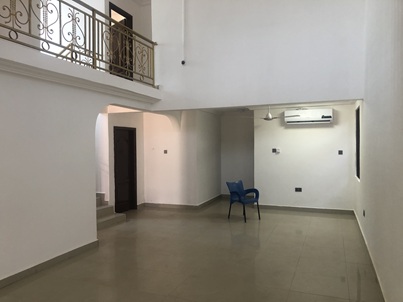 4 bedroom house for sale at Ashongman.