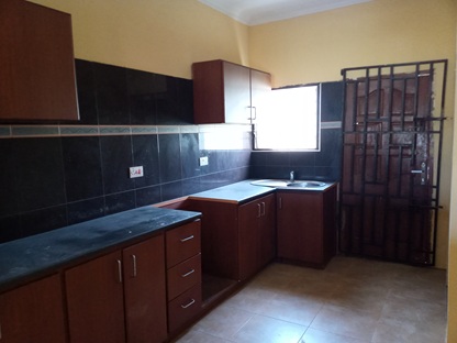2 bedroom house in a gated estate for rent.