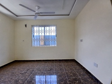 2 bedroom apartment for rent.