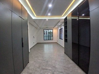 3 bedroom house for sale@lakeside estates.