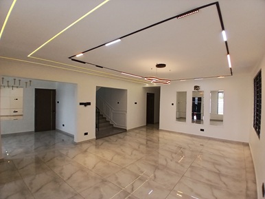 5 bedroom with swimming pool for sale@East legon hills.