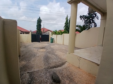 3 bedroom semi-detach storey for sale at Abokobi.