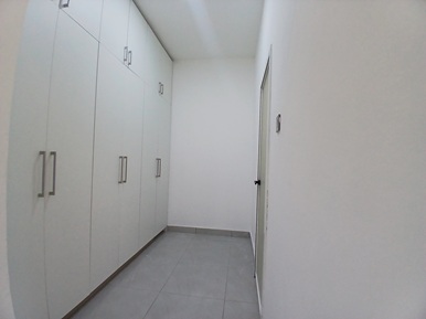 Executive 4 bedroom for sale at ACP Estate,Kwabenya.