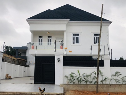 Executive 4 bedroom for sale at ACP Estate,Kwabenya.