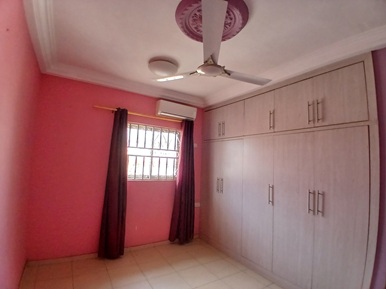 4 bedroom for sale at Oyibi,Sasabi.