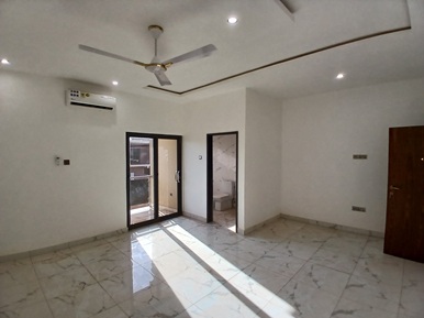 Brand new semi-detach homes in a gated estate for sale.